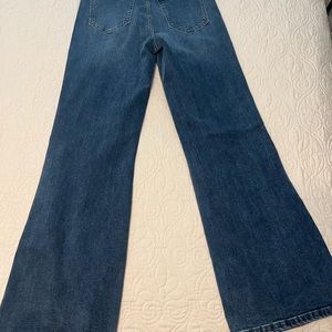 Boston Proper Jeans High Rise Flare size 4 Brand New